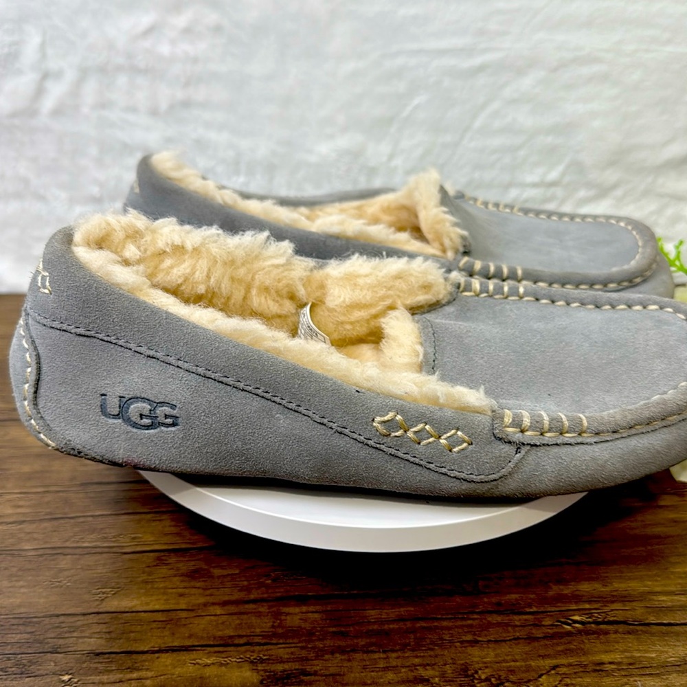Ugg Ansley Slippers- Grey Women’s 6